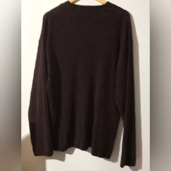 Axist Men's XL Dark Espresso Brown V-Neck Chenille Knit Sweater - Soft Texture - Picture 6 of 9